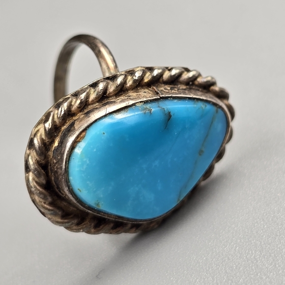 Turquoise and sterling silver vintage ring - Picture 5 of 6
